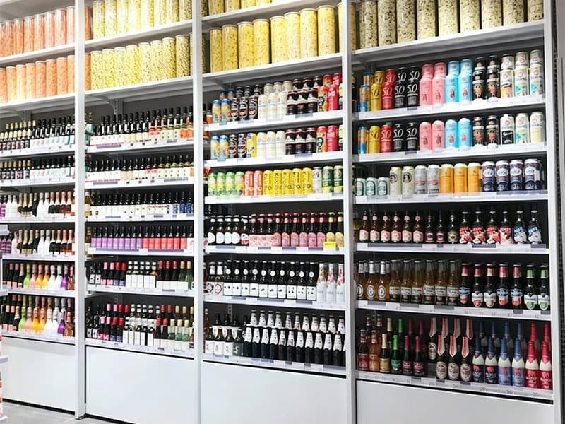 文创集合店展柜陈列现场实景——洛阳文旅街区文创门店,洛阳市洛龙区达佳展柜厂承建